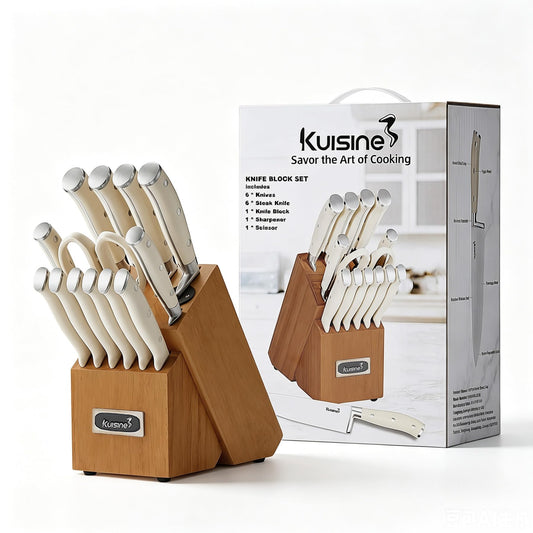 KUISINE gros plan lame en acier haute teneur en carbone pour coupes nettes