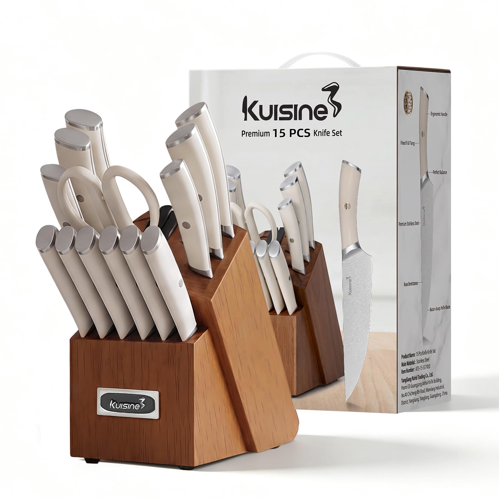 KUISINE lame gros plan montrant acier haute teneur en carbone durable