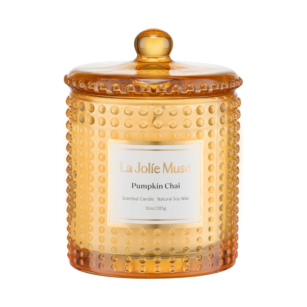 LA JOLIE MUSE bougie Pumpkin Chai face élégante et parfum réconfortant