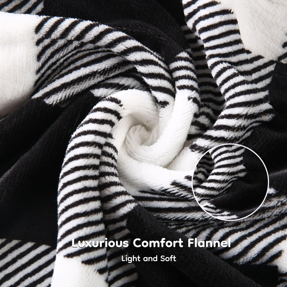 LaffyLo plaid sur canapé en usage, chaleur relaxante pour soirée