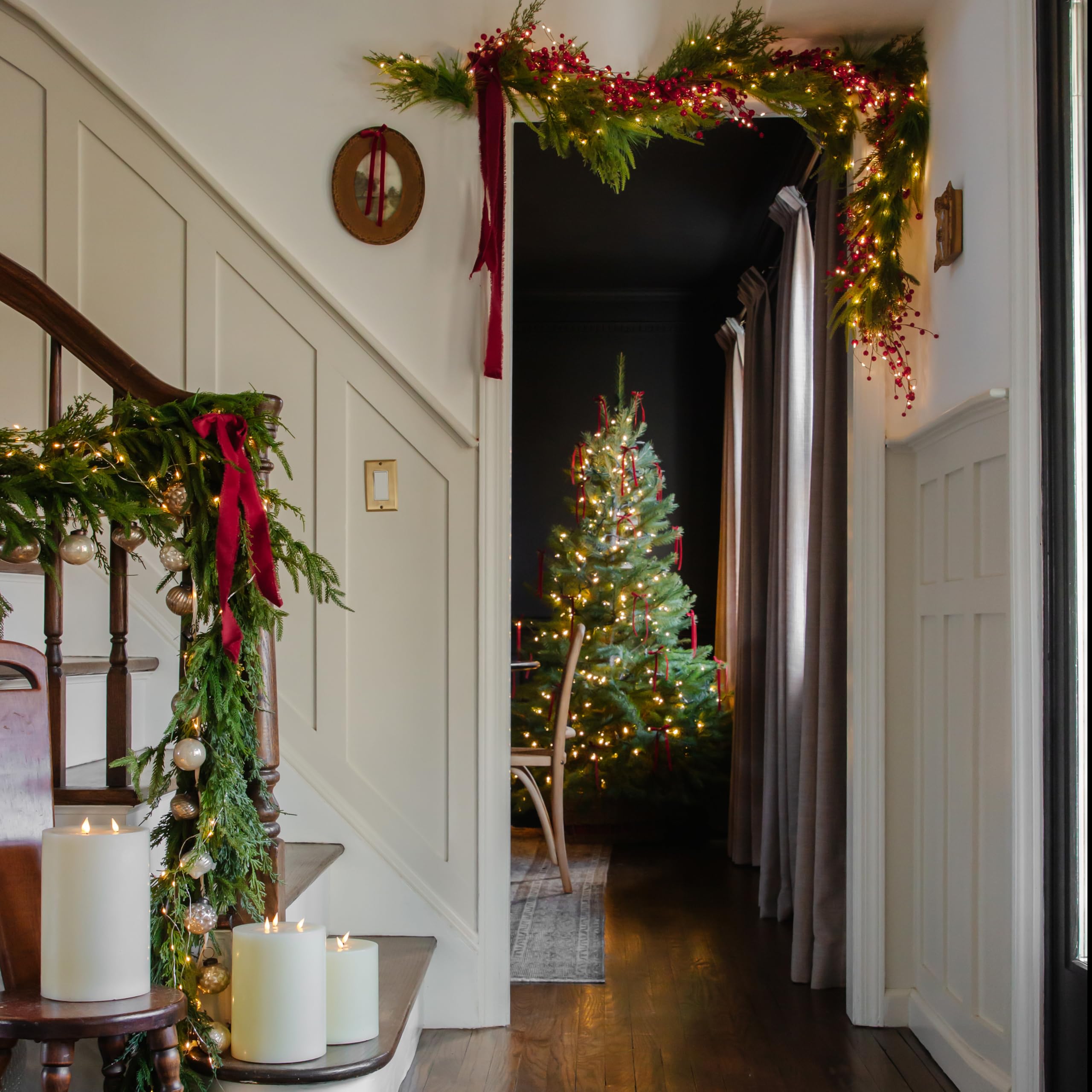 LampLust chemin de table avec guirlande en centre pour table festive accueillante