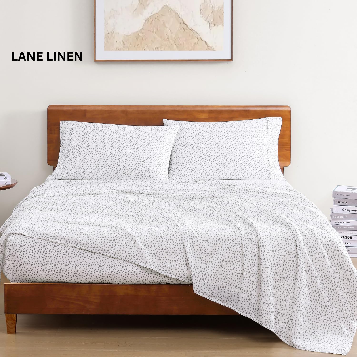 LANE LINEN drap plat haze grey posé sur lit illustrant style et fraîcheur