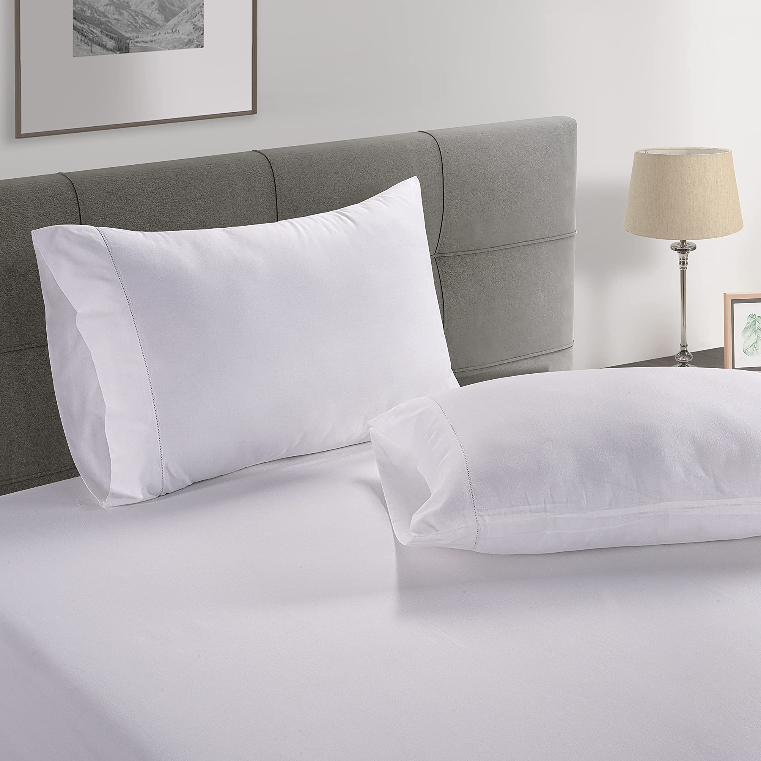 LANE LINEN gros plan sur la texture sateen montrant douceur durable
