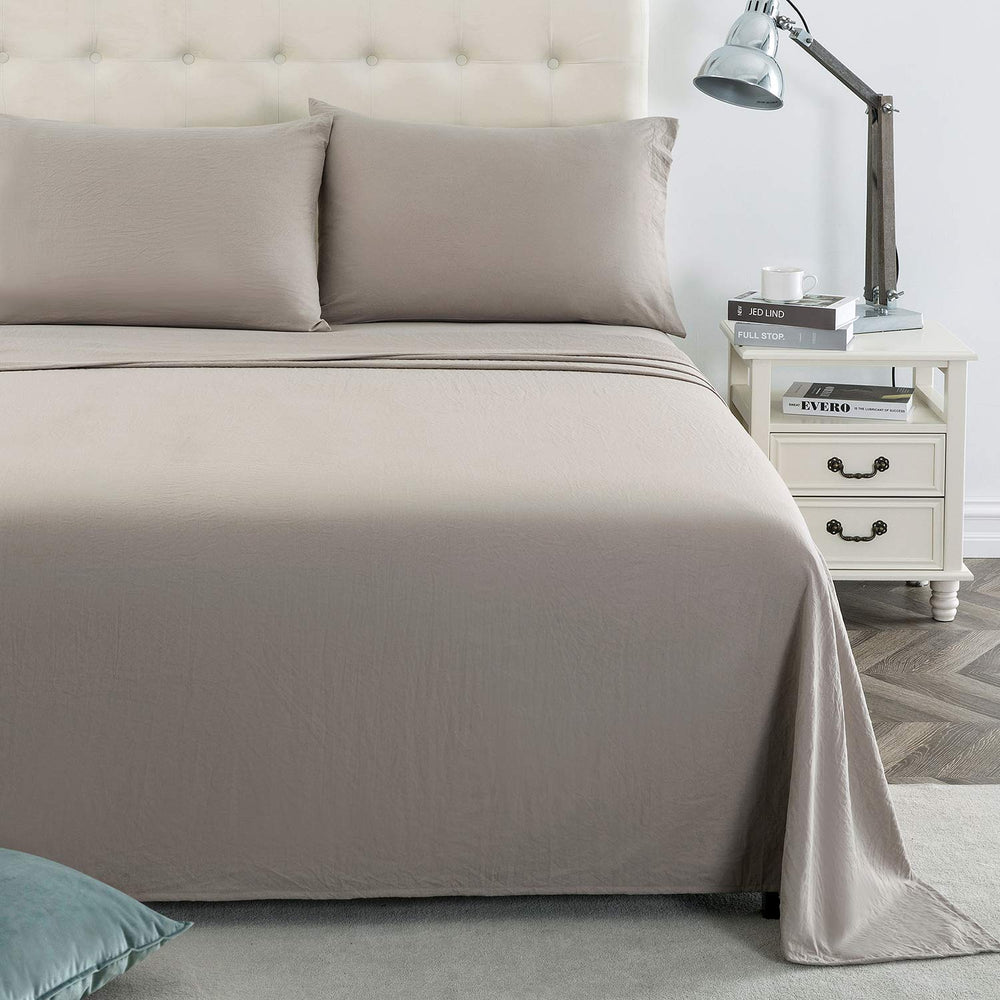 Lanest Housing gros plan microfibre brossée montrant douceur