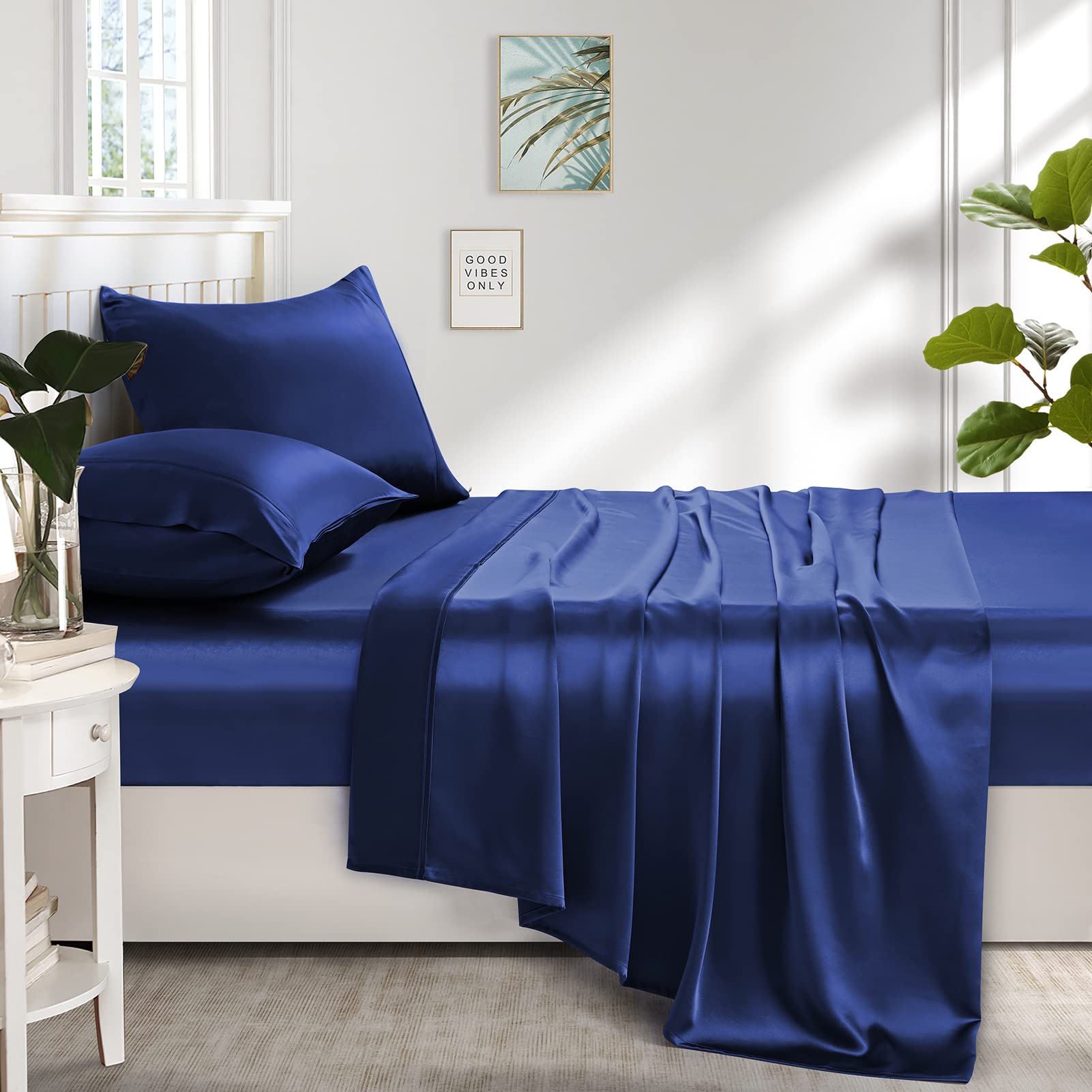 Lanest Housing draps posés dans chambre stylée confort et élégance