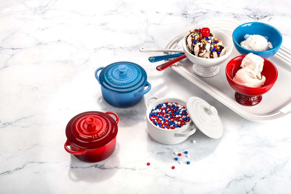 Le Creuset cocotte mini empilées illustrant rangement compact et gain de place