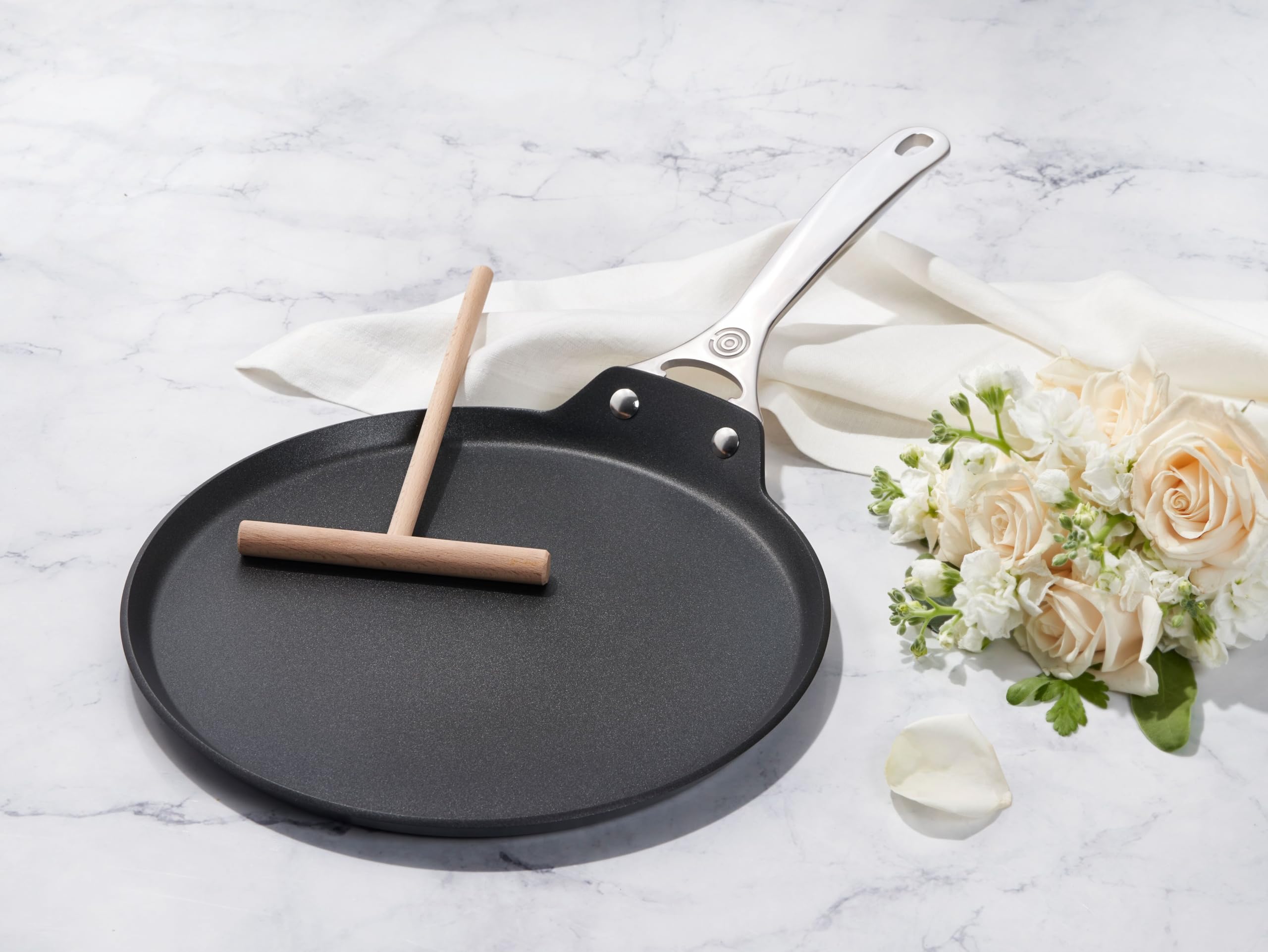Le Creuset couvercle en verre posé, compatible four jusqu'à 425°F