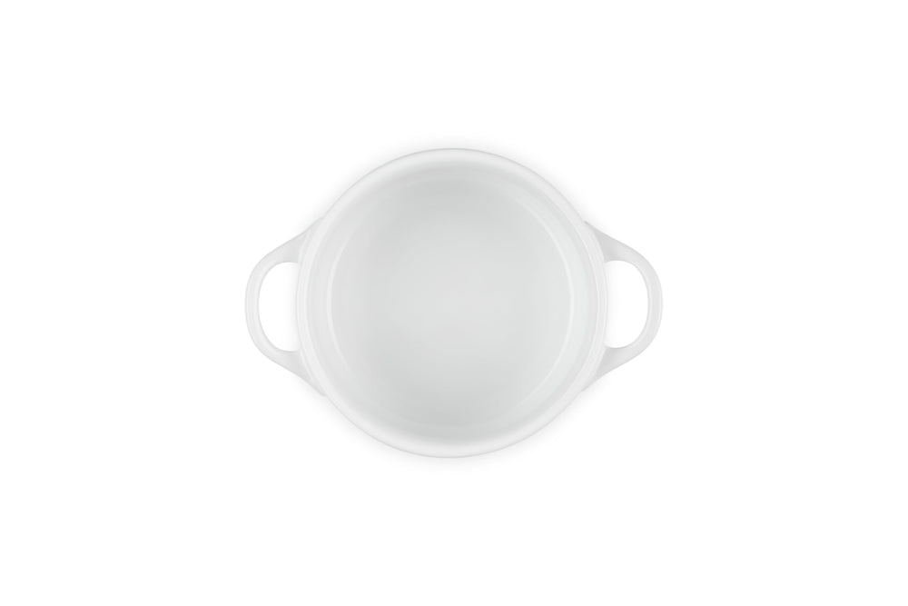Le Creuset bouton étoile doré mettant en valeur finition luxe