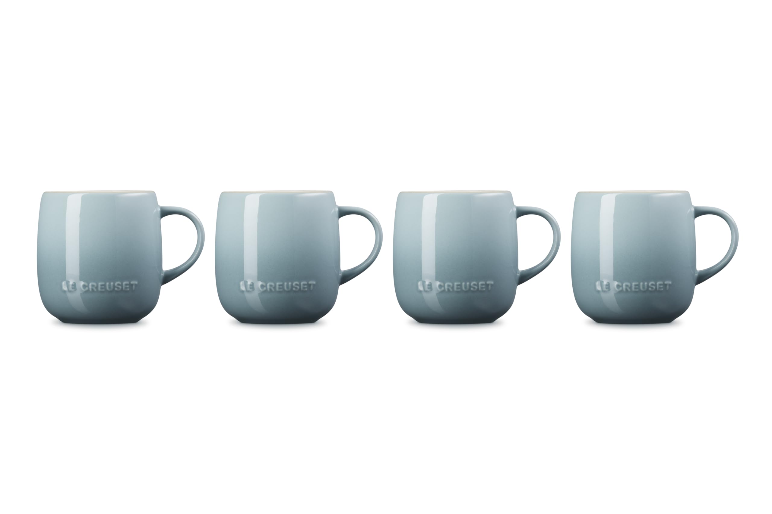 Le Creuset mugs en usage au petit-déjeuner, maintien de la chaleur pratique