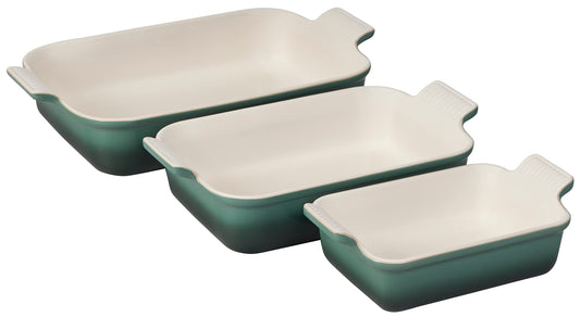 Le Creuset plat rectangulaire face montrant finition émaillée et design élégant