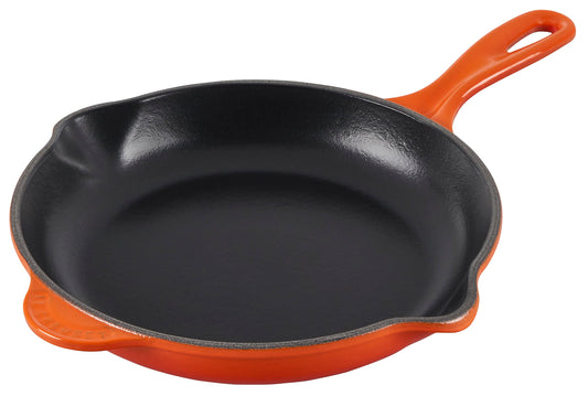 Le Creuset poêle Classic face avant Flame montrant finition colorée et design durable