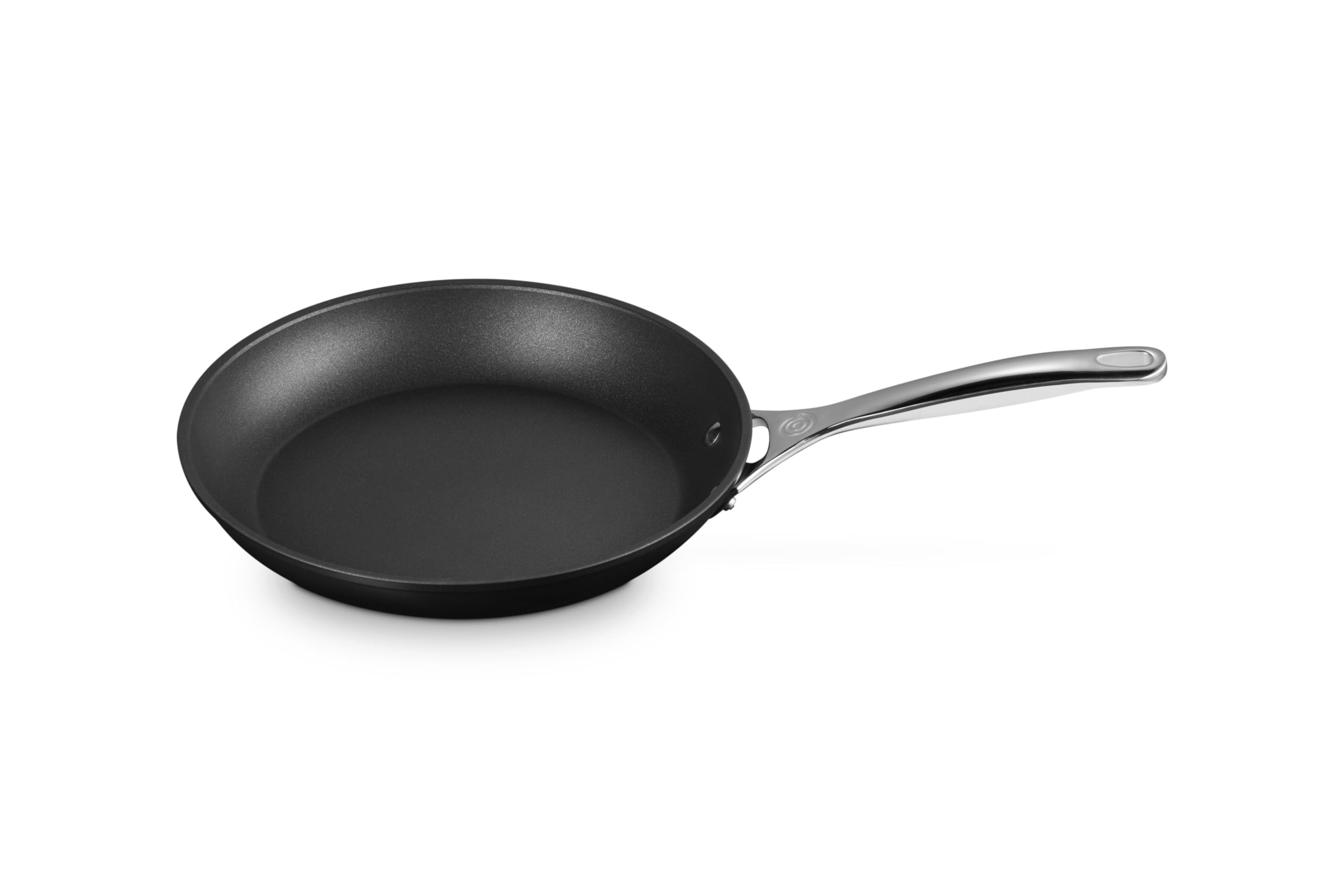 Le Creuset poêle PRO face avant montrant finition robuste et design durable