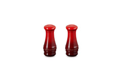 Le Creuset salière et poivrière face, design Cerise et finition durable