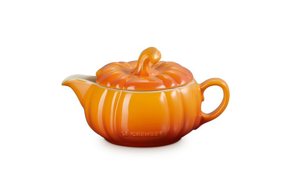 Le Creuset saucière citrouille face, bel effet décoratif et service net