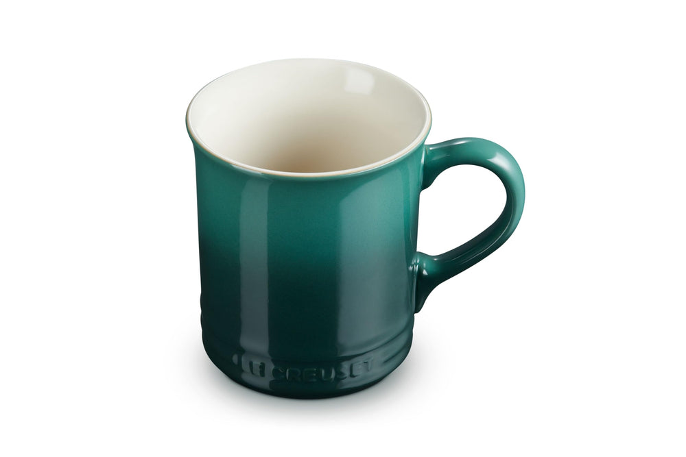 Le Creuset mug vue avant montrant design élégant et capacité généreuse