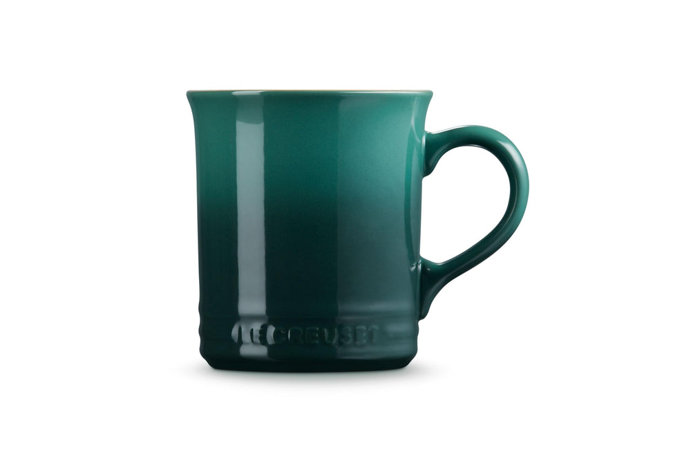 Le Creuset mug gros plan émail résistant aux taches et aux rayures