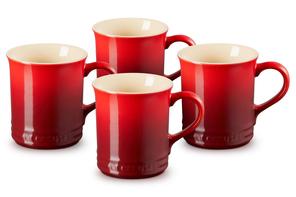 Le Creuset mug Cerise face avant montrant finition durable et design