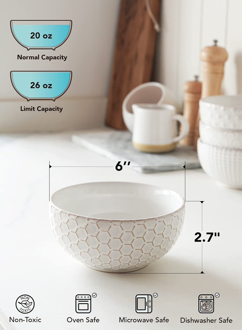 LE TAUCI bol à côté d'une cuillère pour montrer capacité 26 oz
