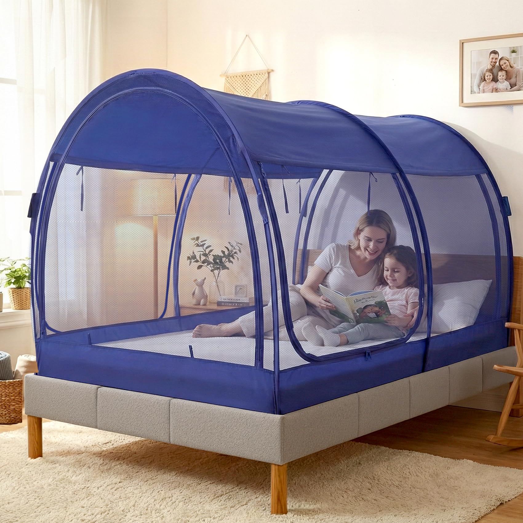 LEEDOR face avant de la tente lit montrant entrée facile et protection anti-insectes