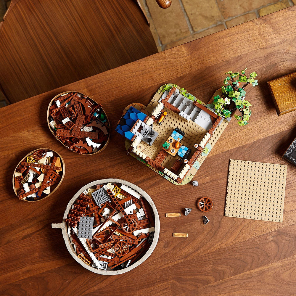 LEGO jardin avec pommier et puits, ajoute du réalisme paysager