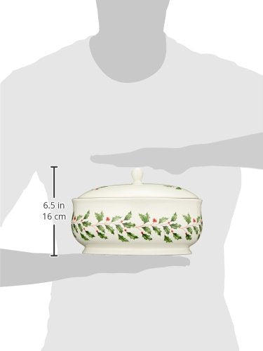 Lenox gros plan motif houx et baies décoratif pour ambiance festive