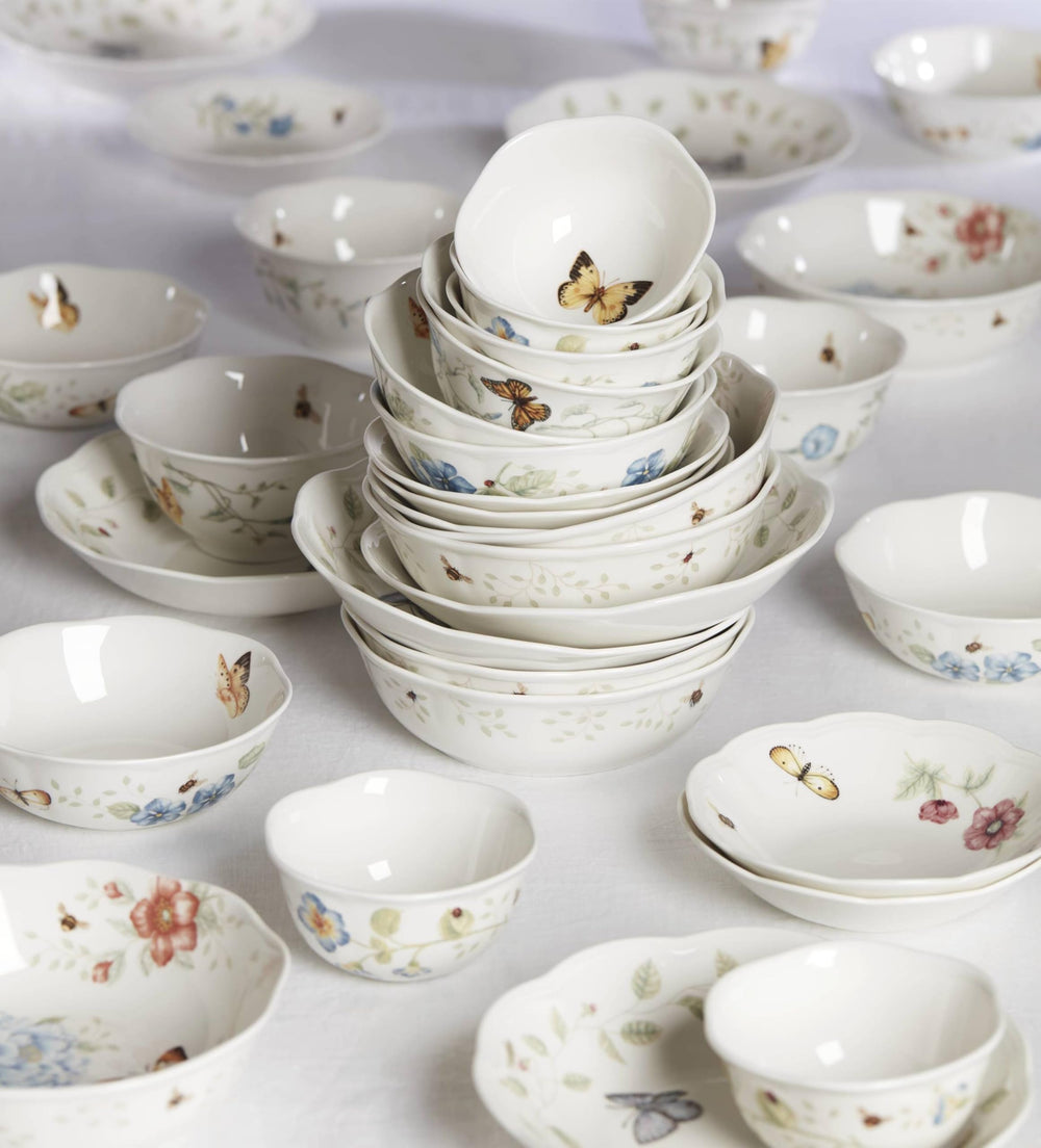 Lenox détail du bord et finition brillante, prouve qualité de la porcelaine