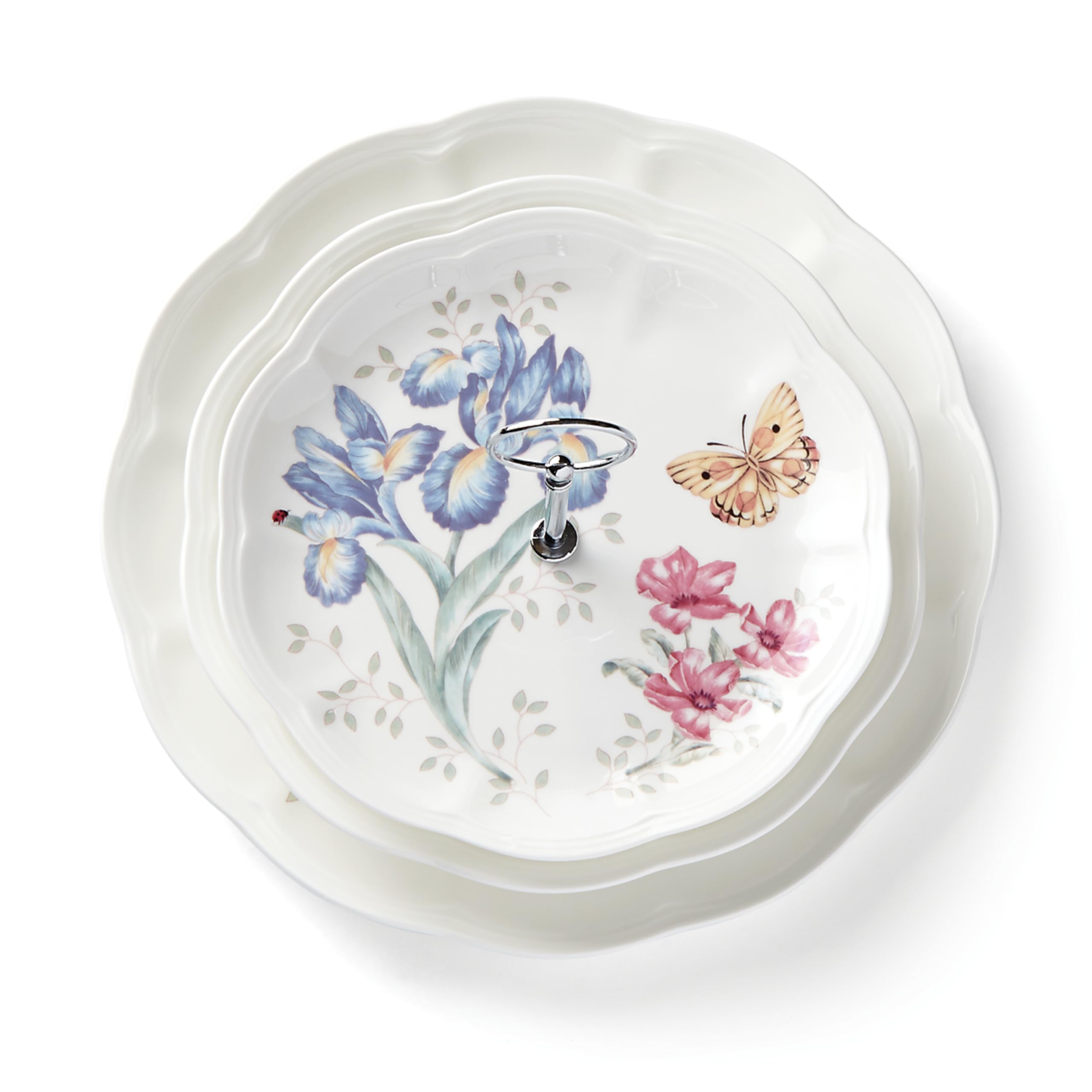 Lenox gros plan sur porcelaine et motifs papillons, détail fin et durable