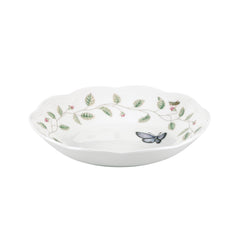 Lenox gros plan du motif Butterfly Meadow montrant détails floraux et couleurs
