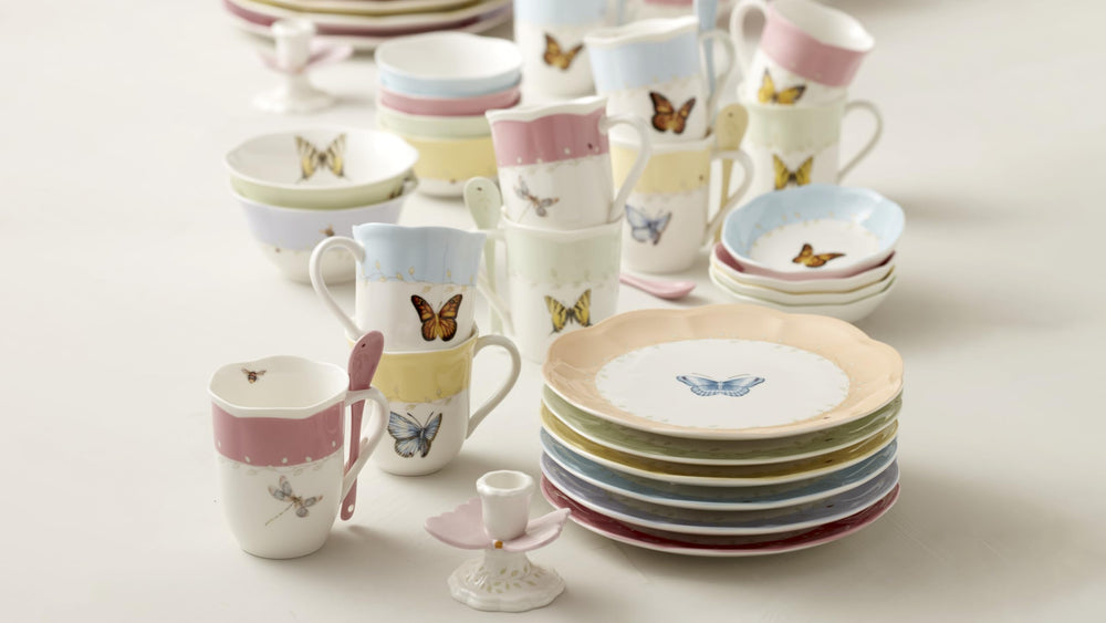 Lenox mugs rangés dans meuble, gain de place et organisation facile