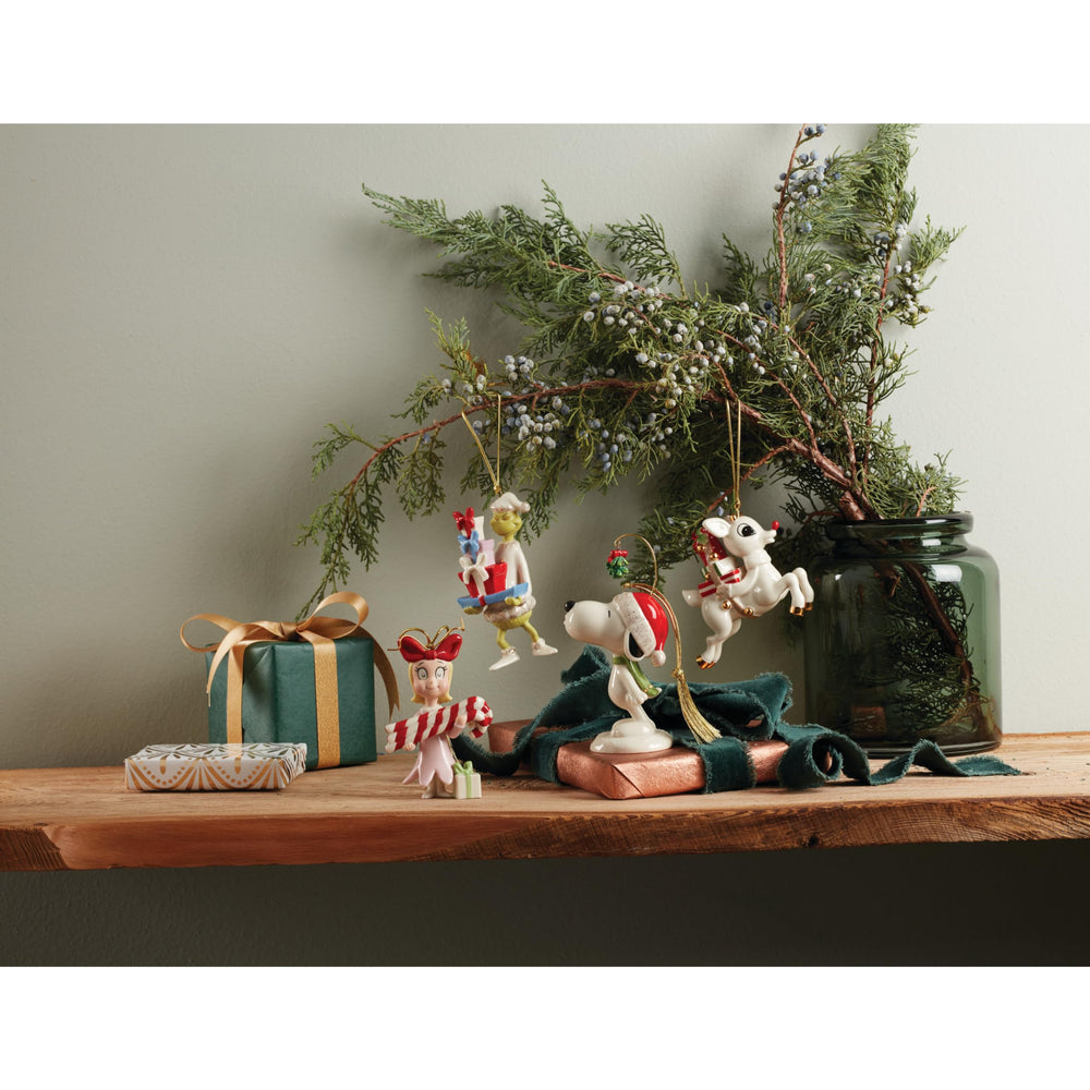 Lenox Cindy Lou Who comparaison d’échelle et étiquette montrant taille et authenticité