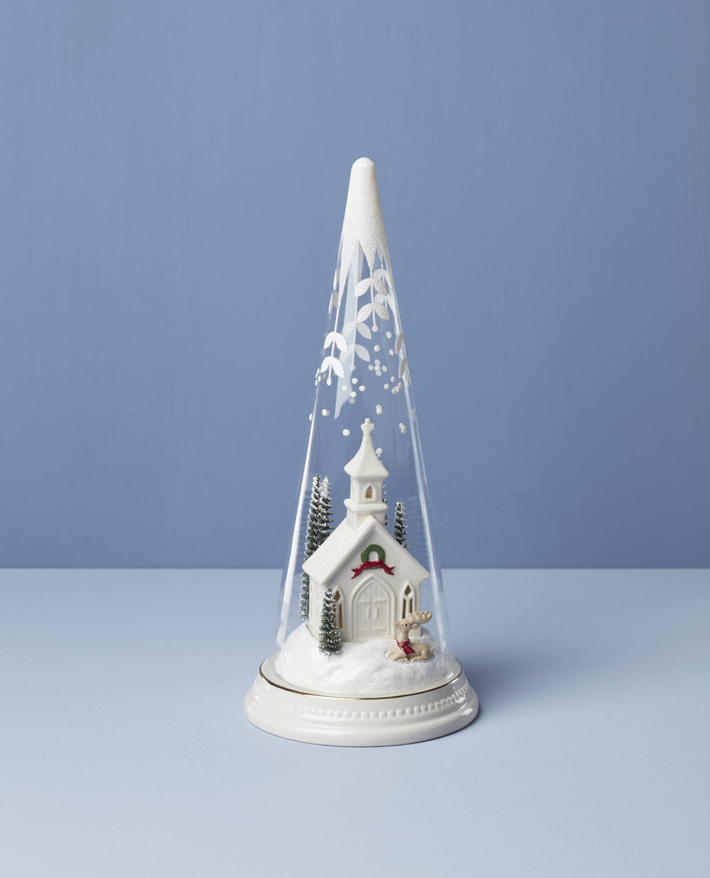 Lenox gros plan des accents or 24K apportant élégance et brillance décorative