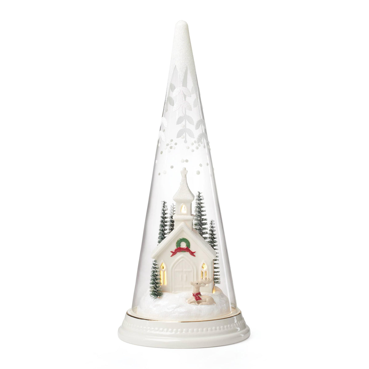 Lenox cône de Noël face montrant l'église lumineuse pour une atmosphère chaleureuse