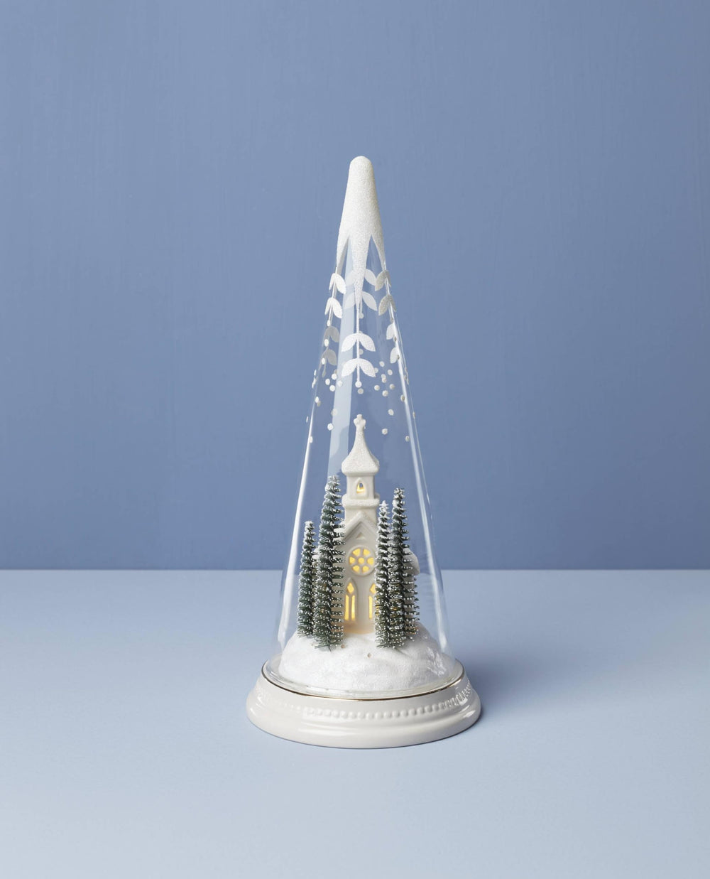 Lenox comparaison d'échelle posée sur une table illustrant taille compacte