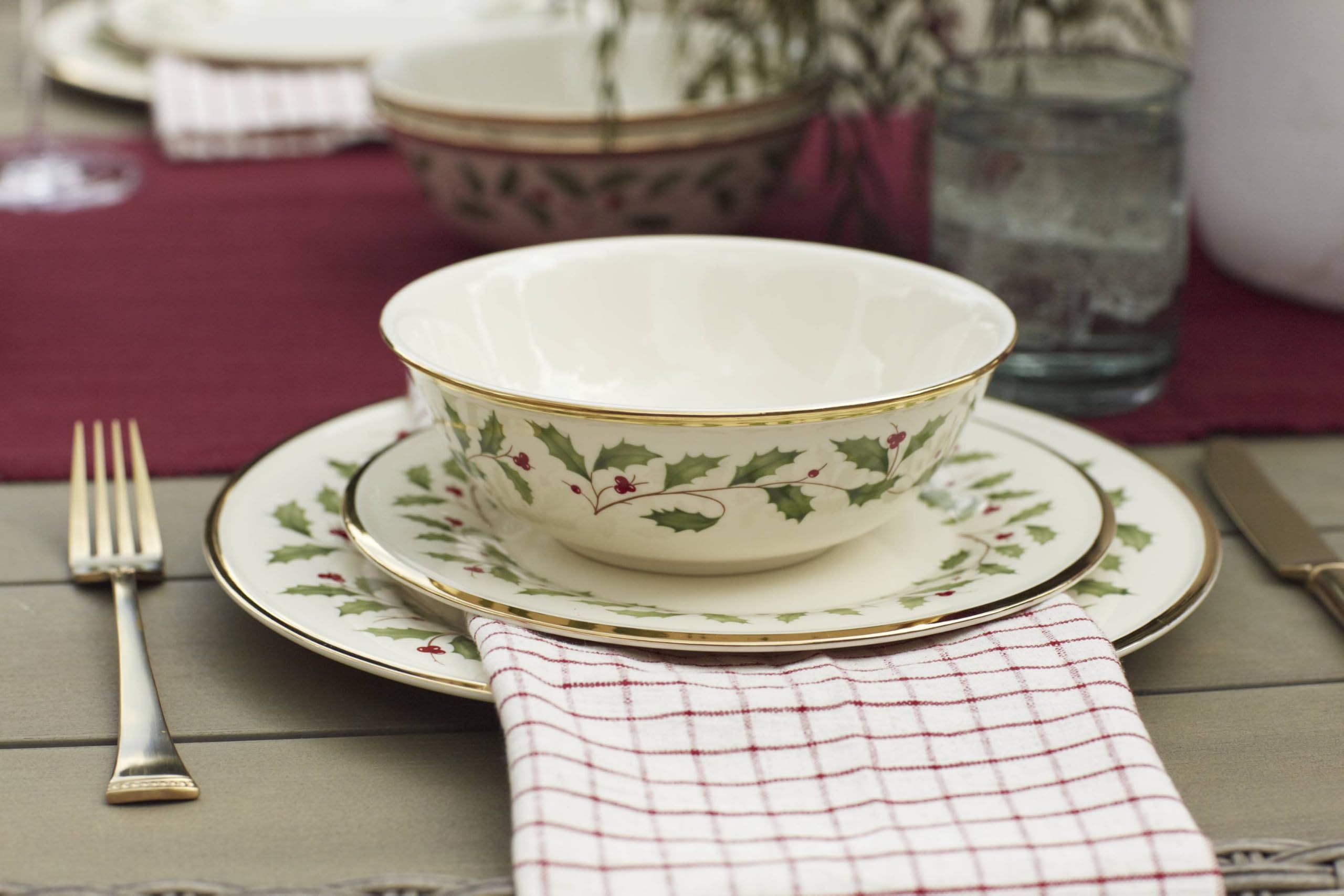 Lenox bol en usage avec salade montrant praticité et style