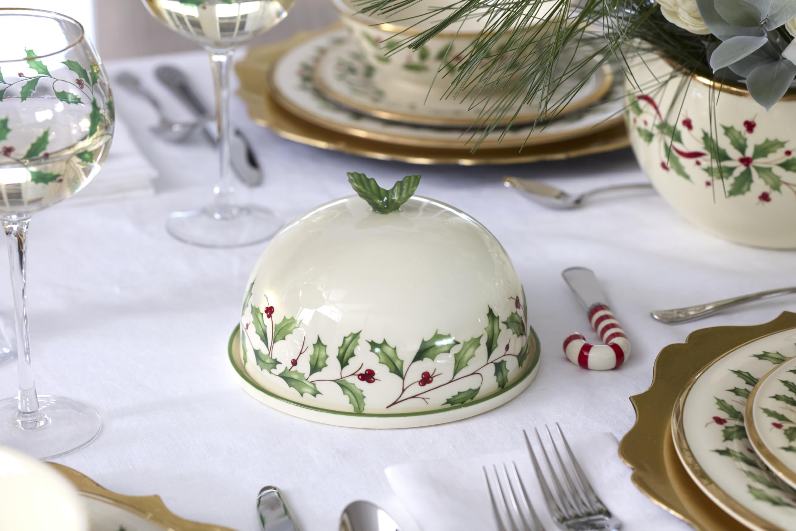 Plat Lenox emballé en cadeau, idéal pour offrir à Noël