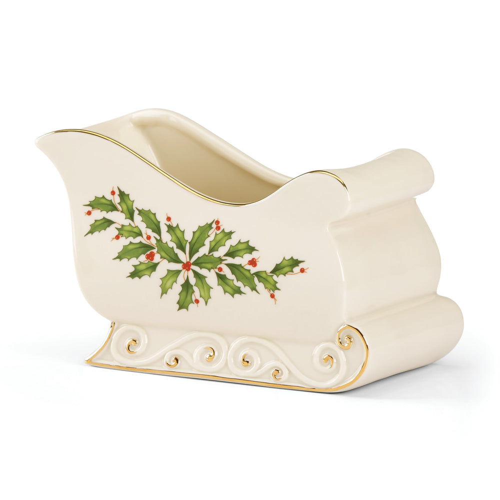Lenox coupelle Holiday Sleigh vue de face sur fond neutre, présentation raffinée