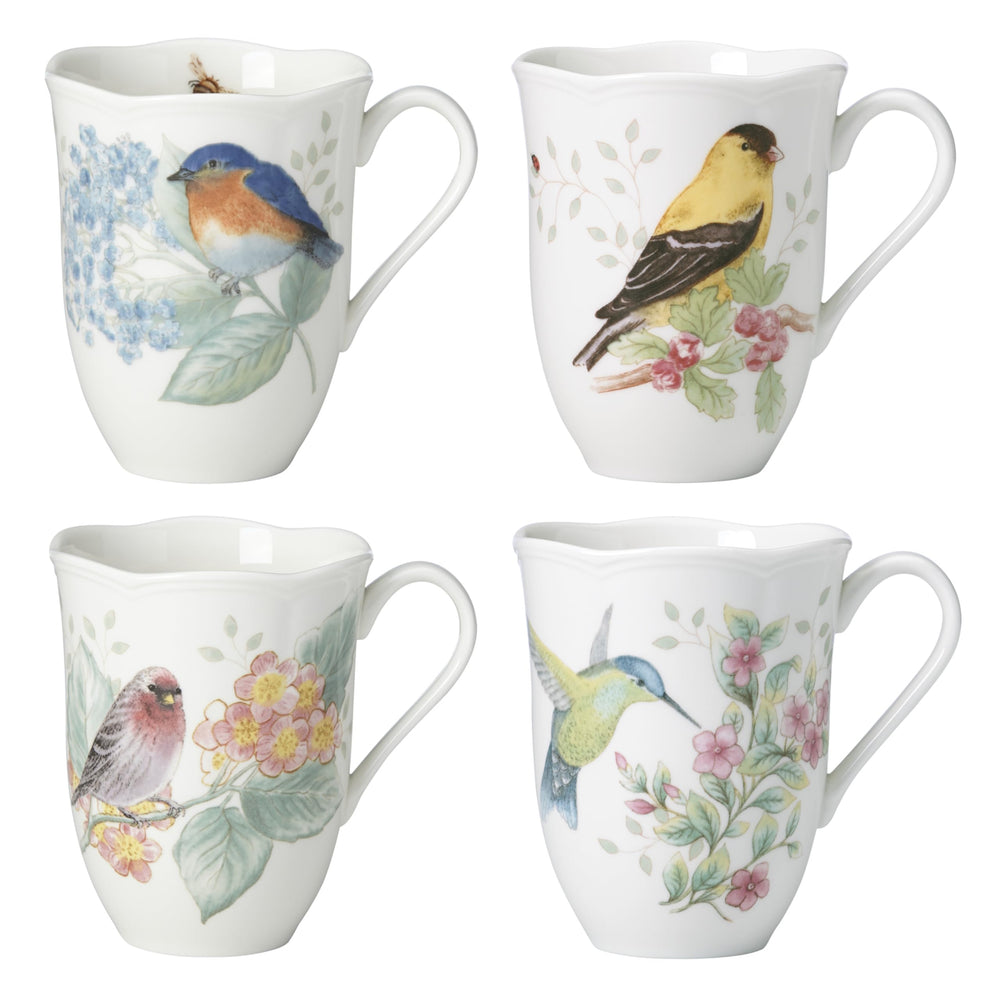 Lenox mug ensemble face avant montrant quatre motifs, apporte charme de table
