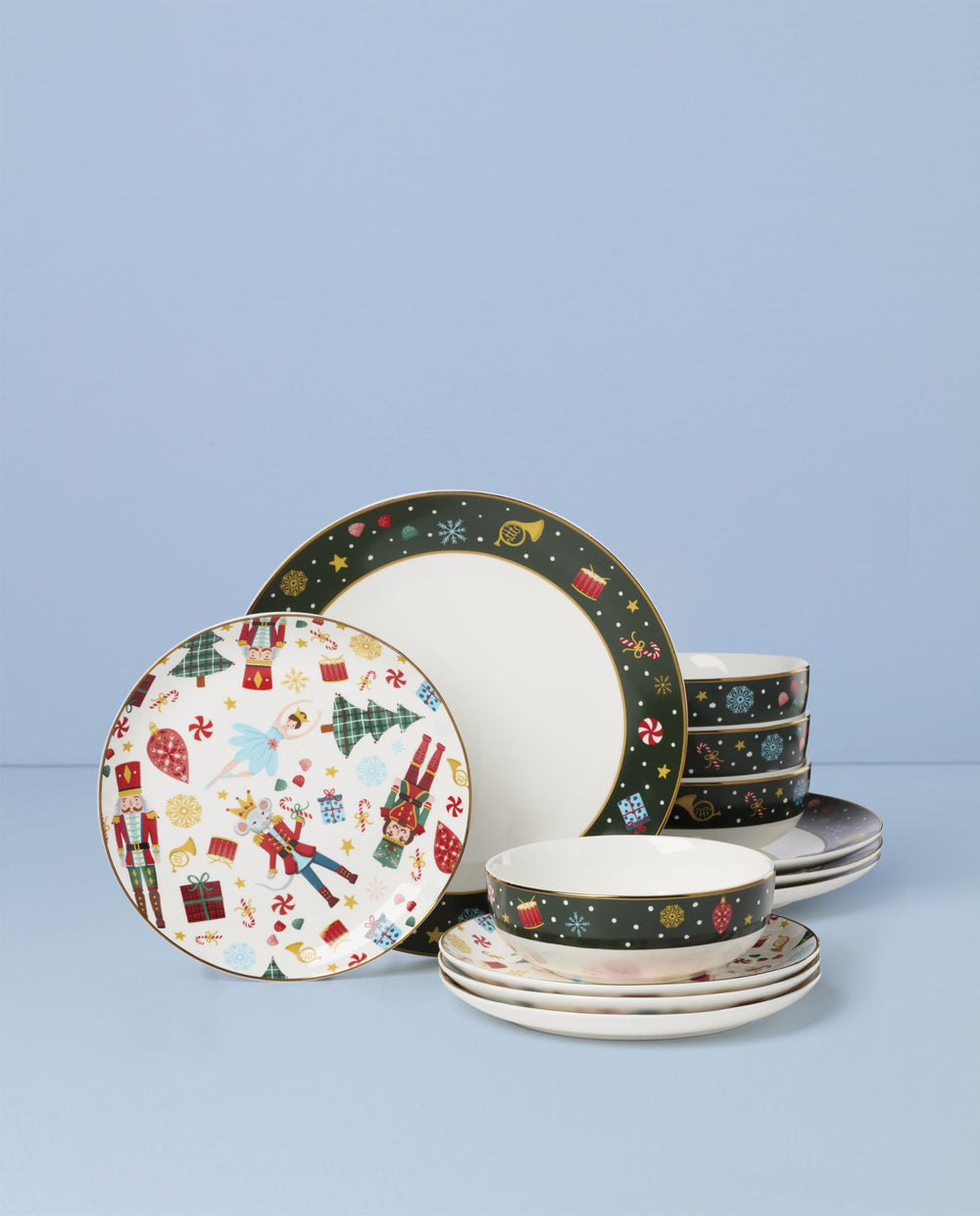 Lenox gros plan détails dorés et motif Casse-Noisette, accent festif