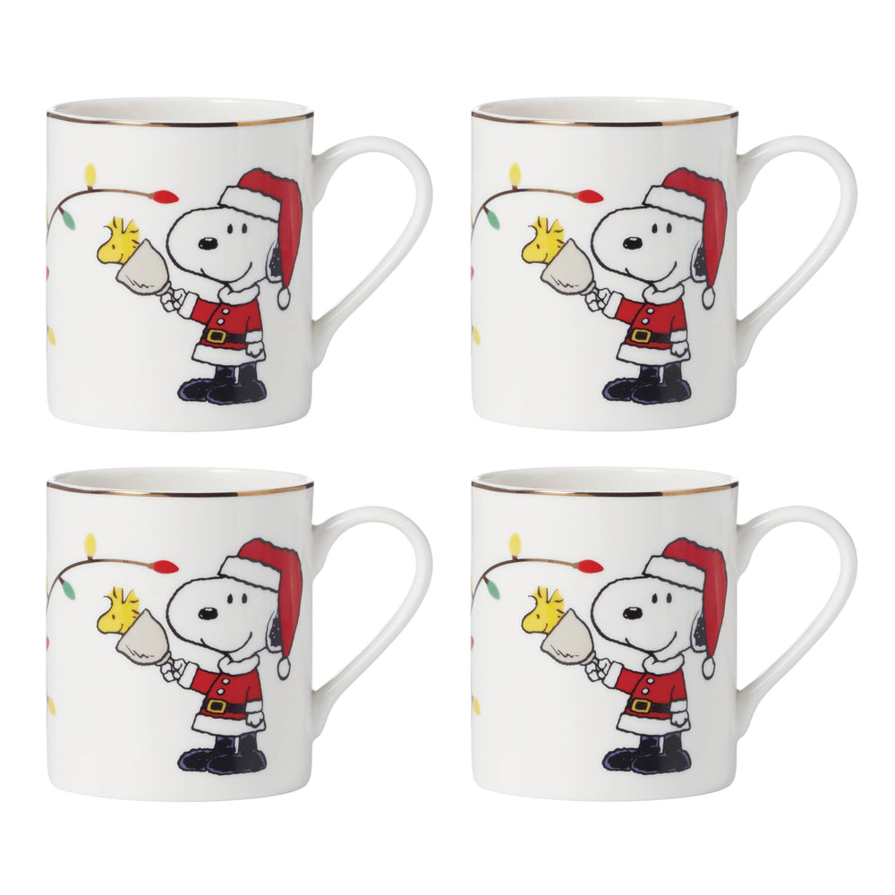 Lenox mug Snoopy ensemble de quatre montrant la face et la décoration festive pour partager