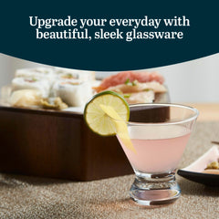 Verres Libbey remplis de cocktails colorés pour une mise en scène de réception conviviale