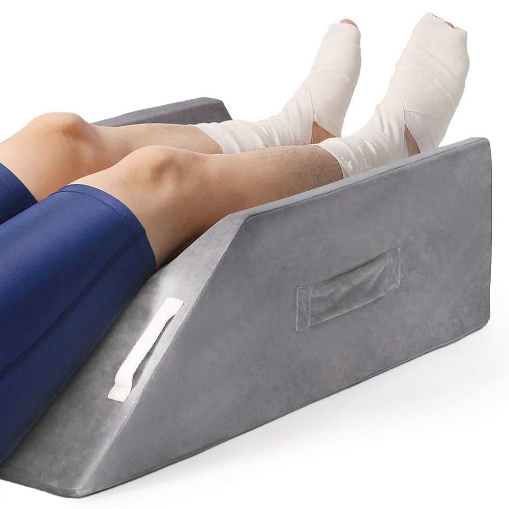 LightEase coussin face avant montrant la forme en coin pour alignement des jambes