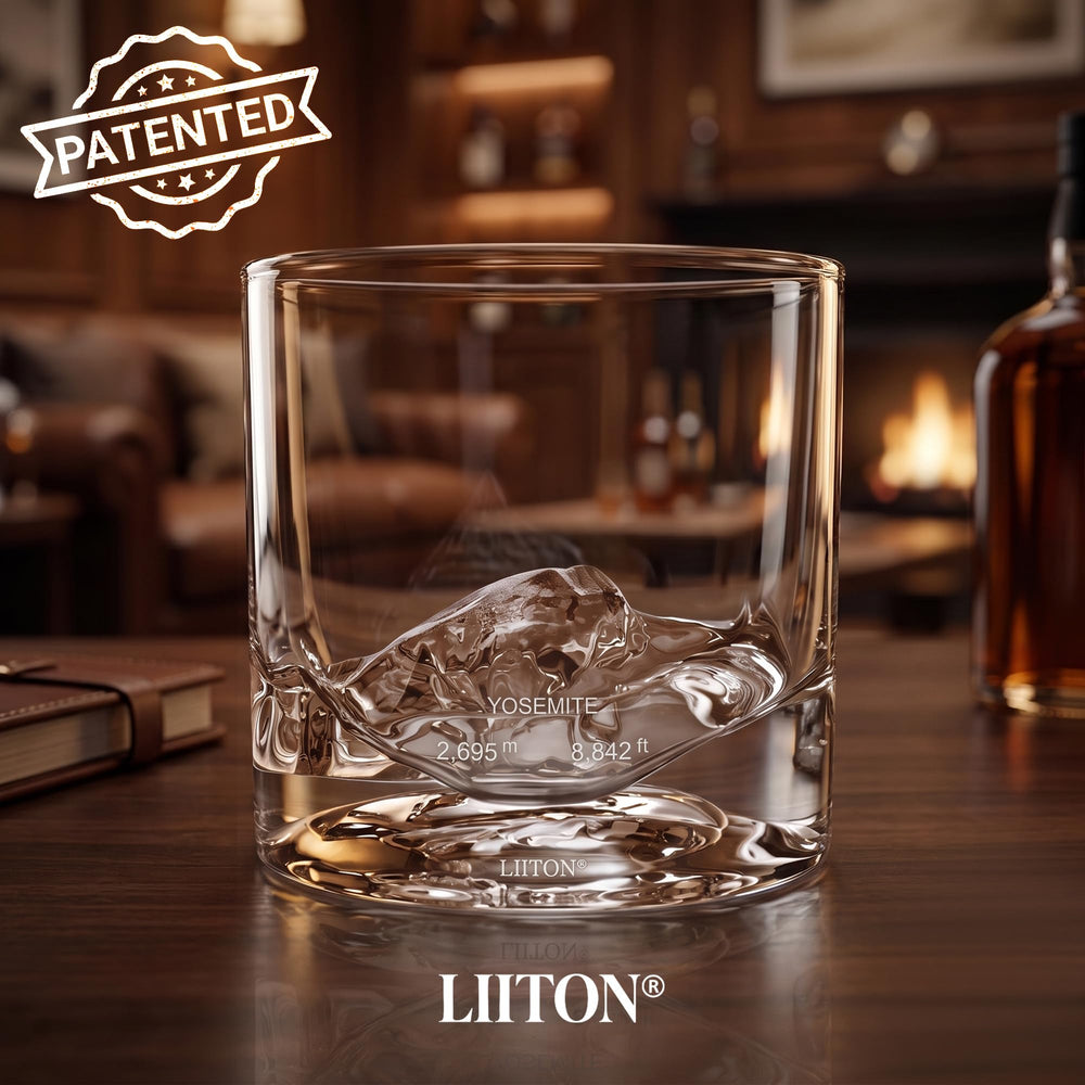 LIITON gros plan base 3D sculptée, capte la lumière et sublime le whisky