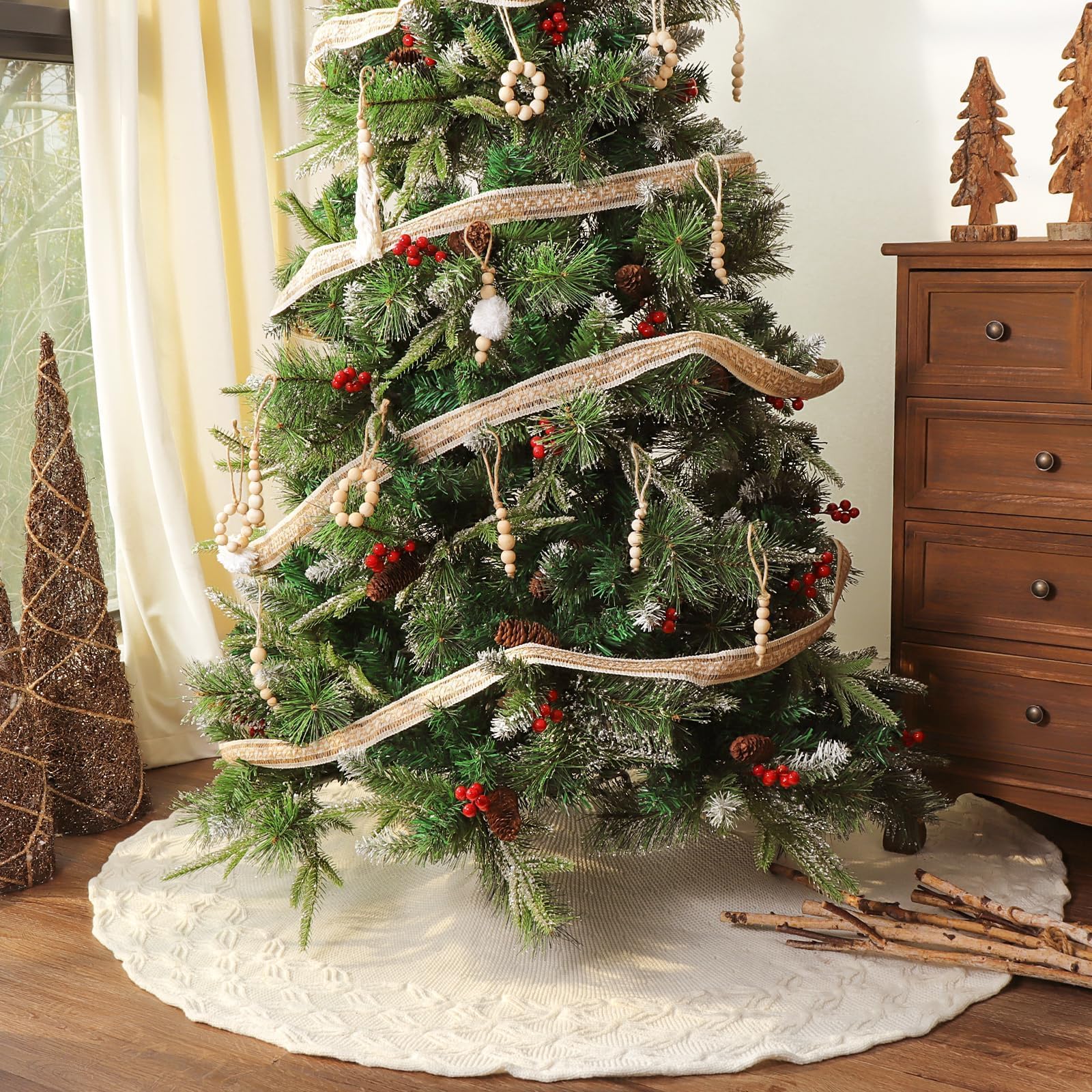 LimBridge jupe installée sous un sapin montrant protection et rendu décoratif