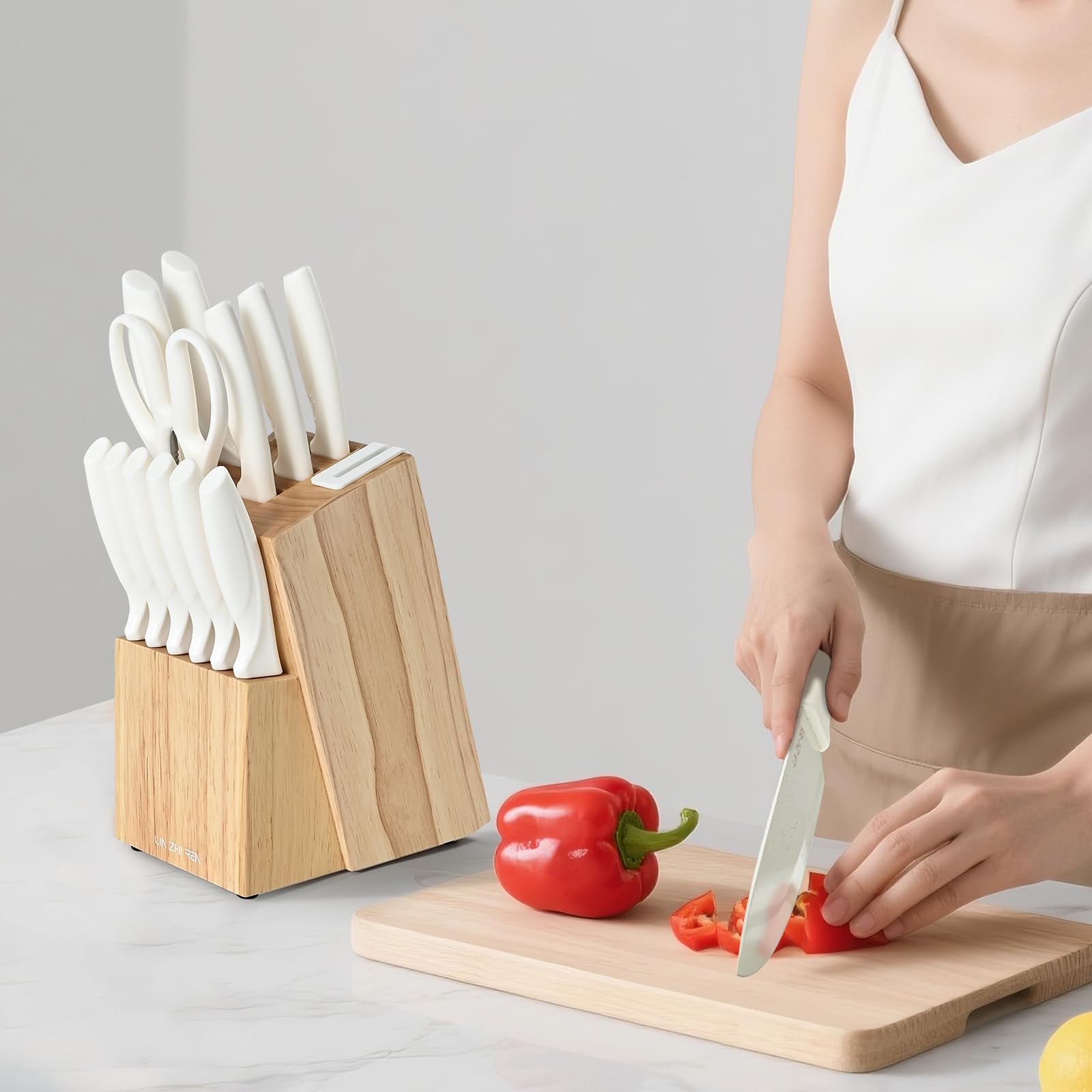 LIN ZHI REN poignée ergonomique pour prise confortable et contrôle