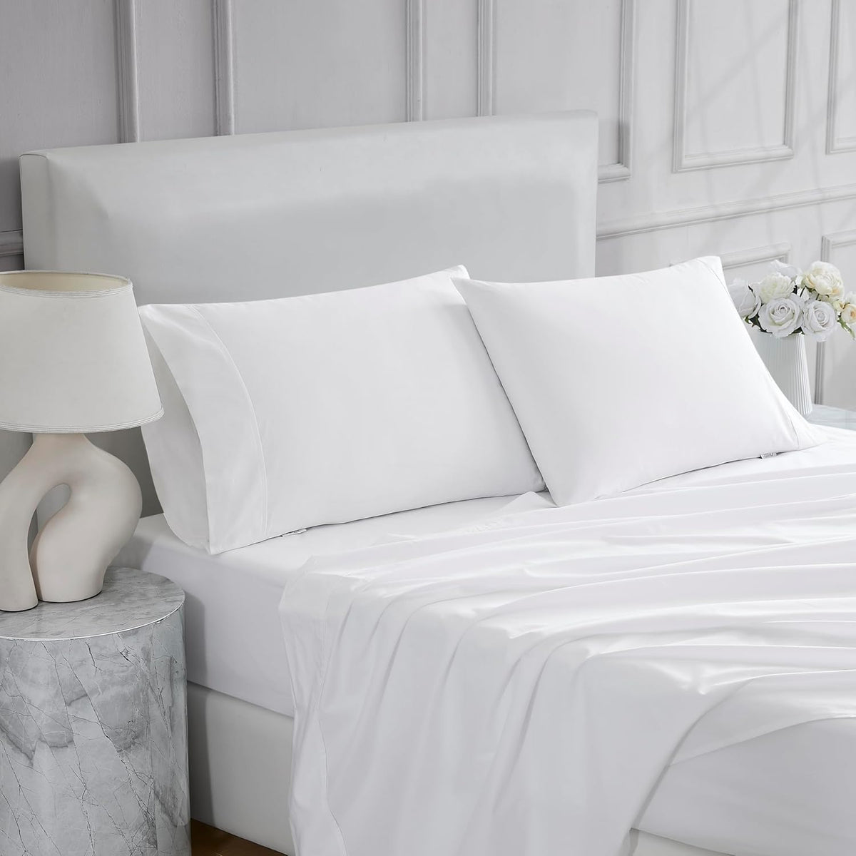 Linen Closet face avant emballage montrant l'ensemble et la couleur arctic white