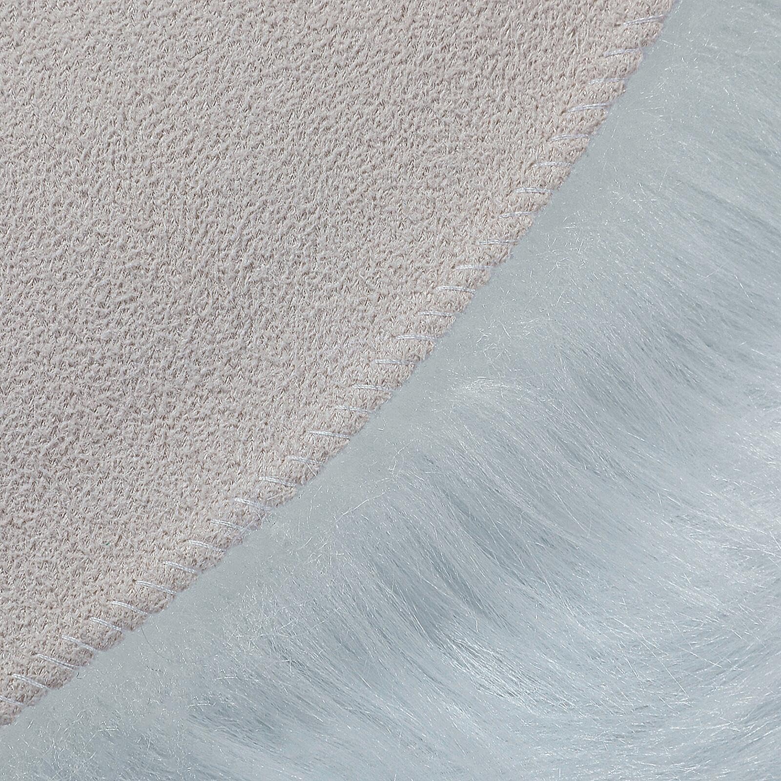 linmopm tapis en situation illustrant l'échelle réelle 2x6 ft
