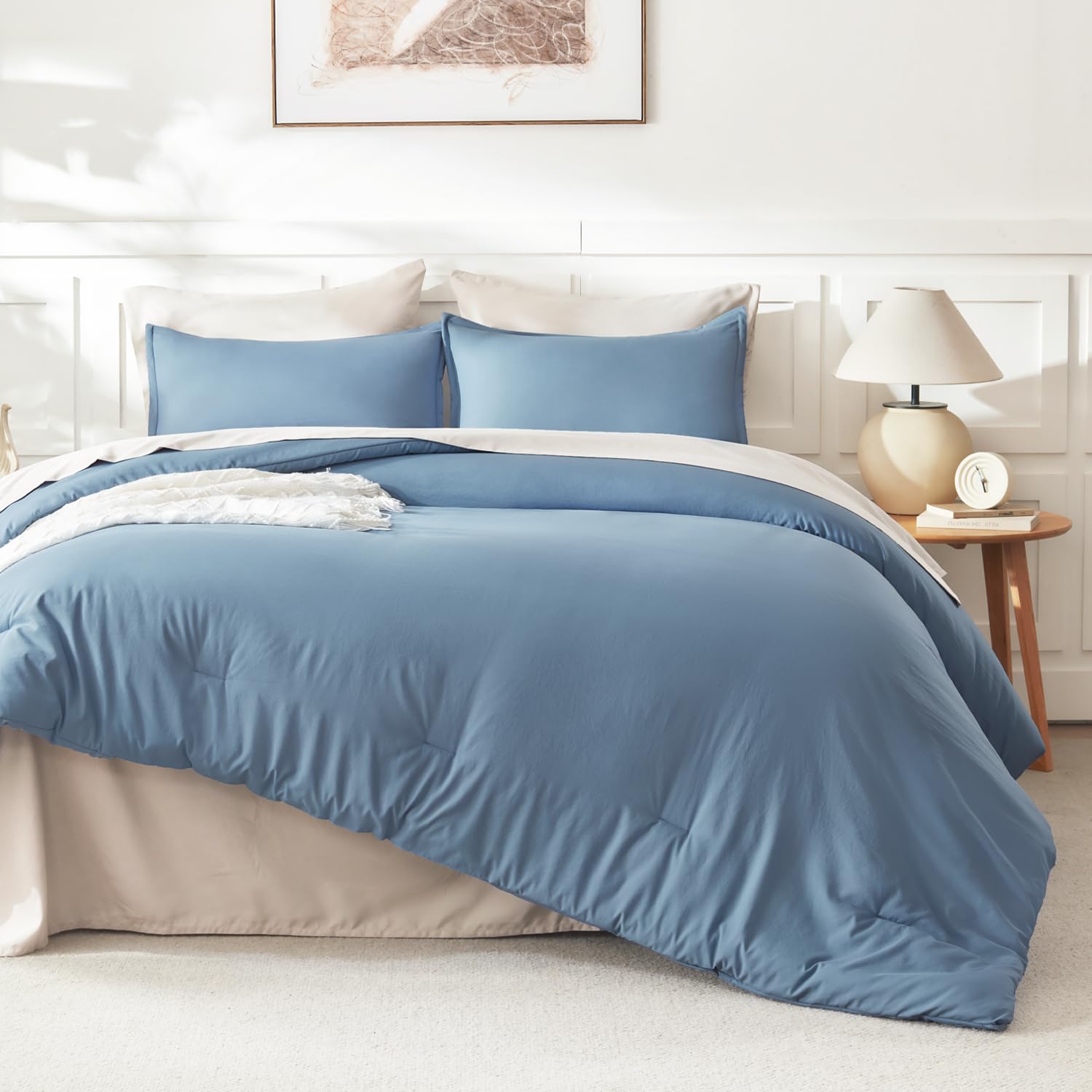 Couette Litanika conditionnée sous vide pour livraison compacte et protégée