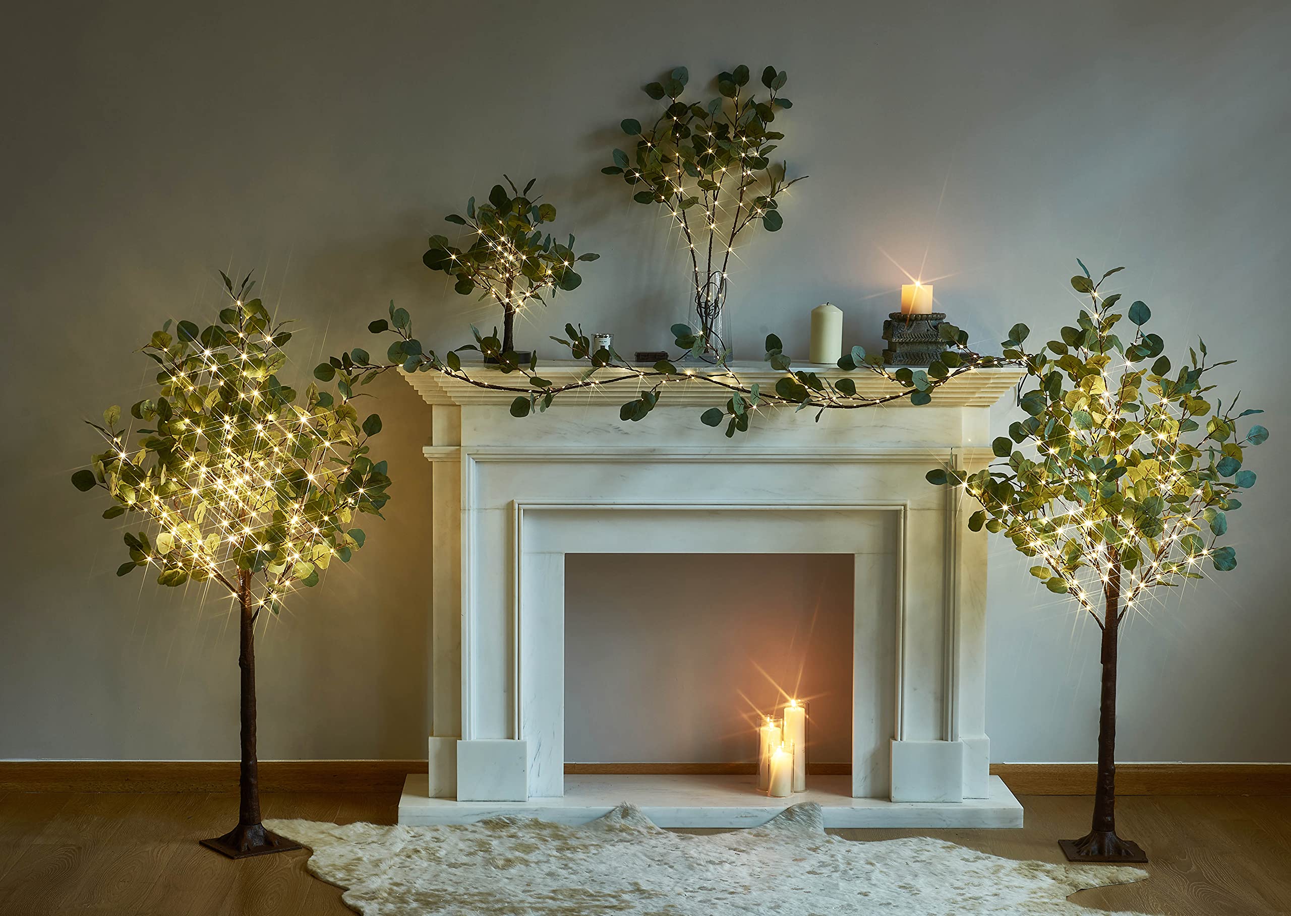 LITBLOOM guirlande décorant une rampe d’escalier pour atmosphère accueillante