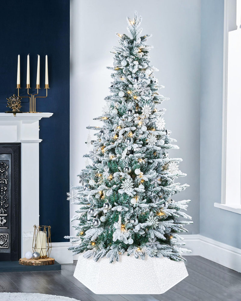 LJIE-House collet avec sapin décoré sublime ornements et guirlandes