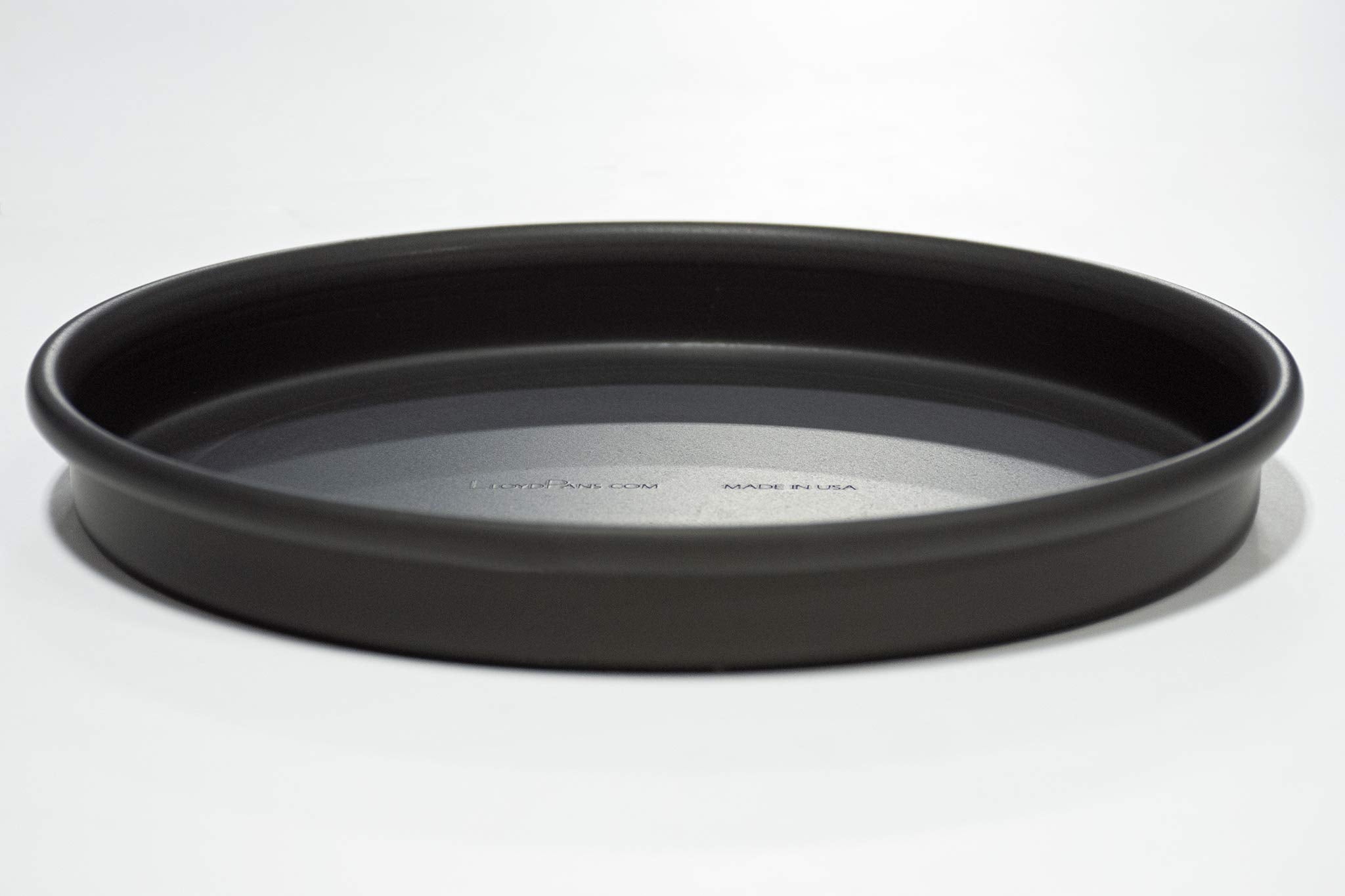 Lloyd Pans plaque en usage dans four produisant une croûte moelleuse